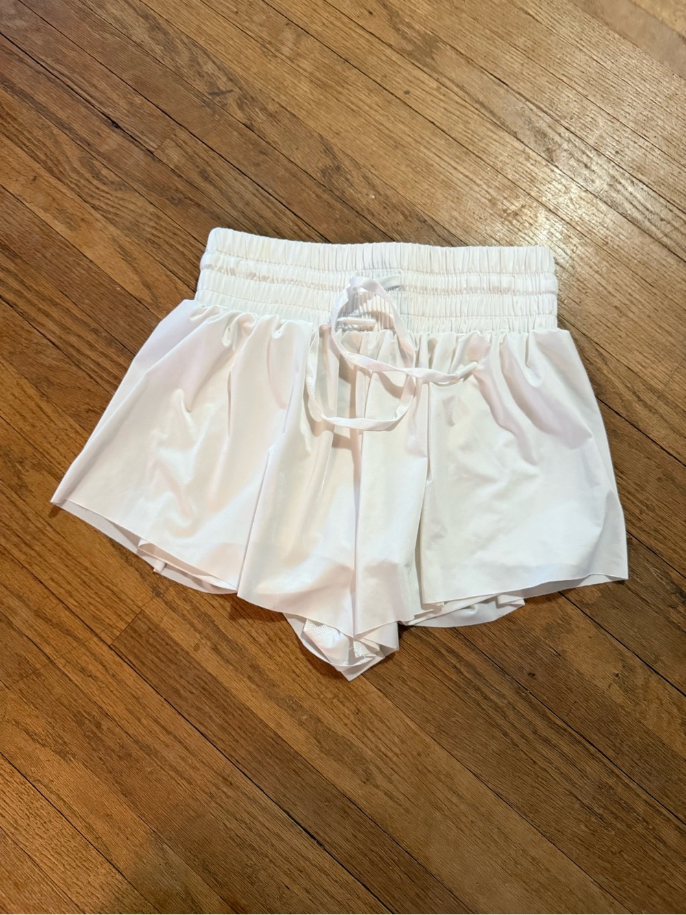 SHEIN White Elastic-Waist Flowy Skort Shorts Size Small